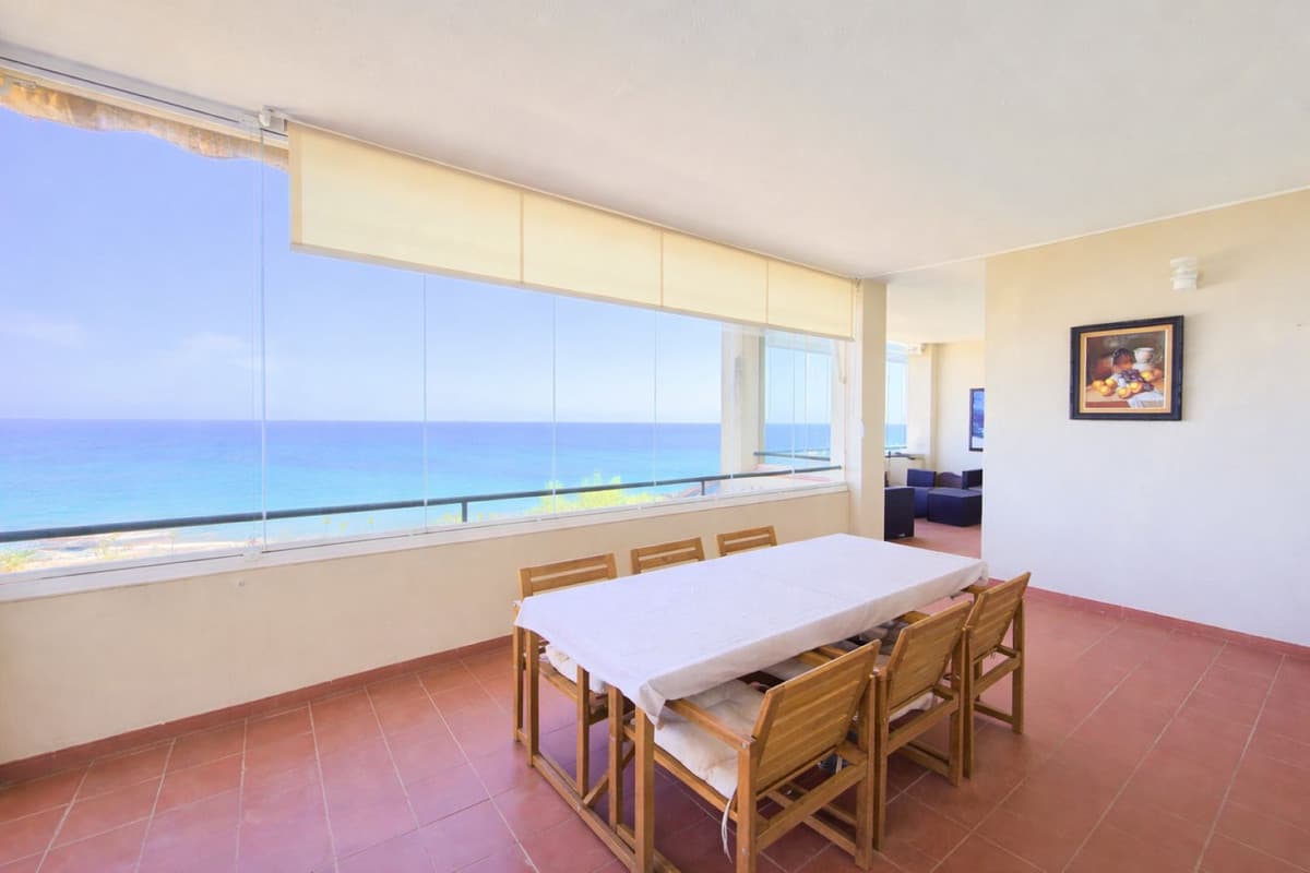 Middle Floor Apartment in La Duquesa — photo 2 of 10
