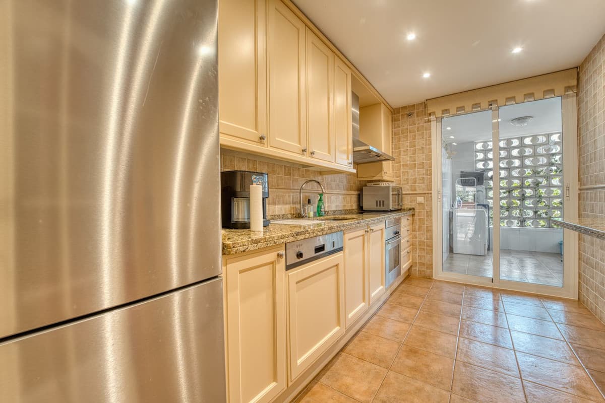 Ground Floor Apartment in Marbella — photo 6 of 10