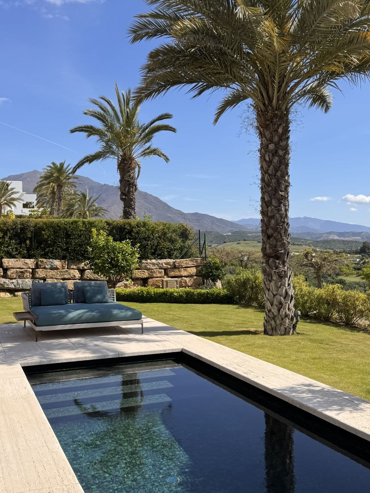 Ground Floor Apartment in Casares — photo 10 of 10