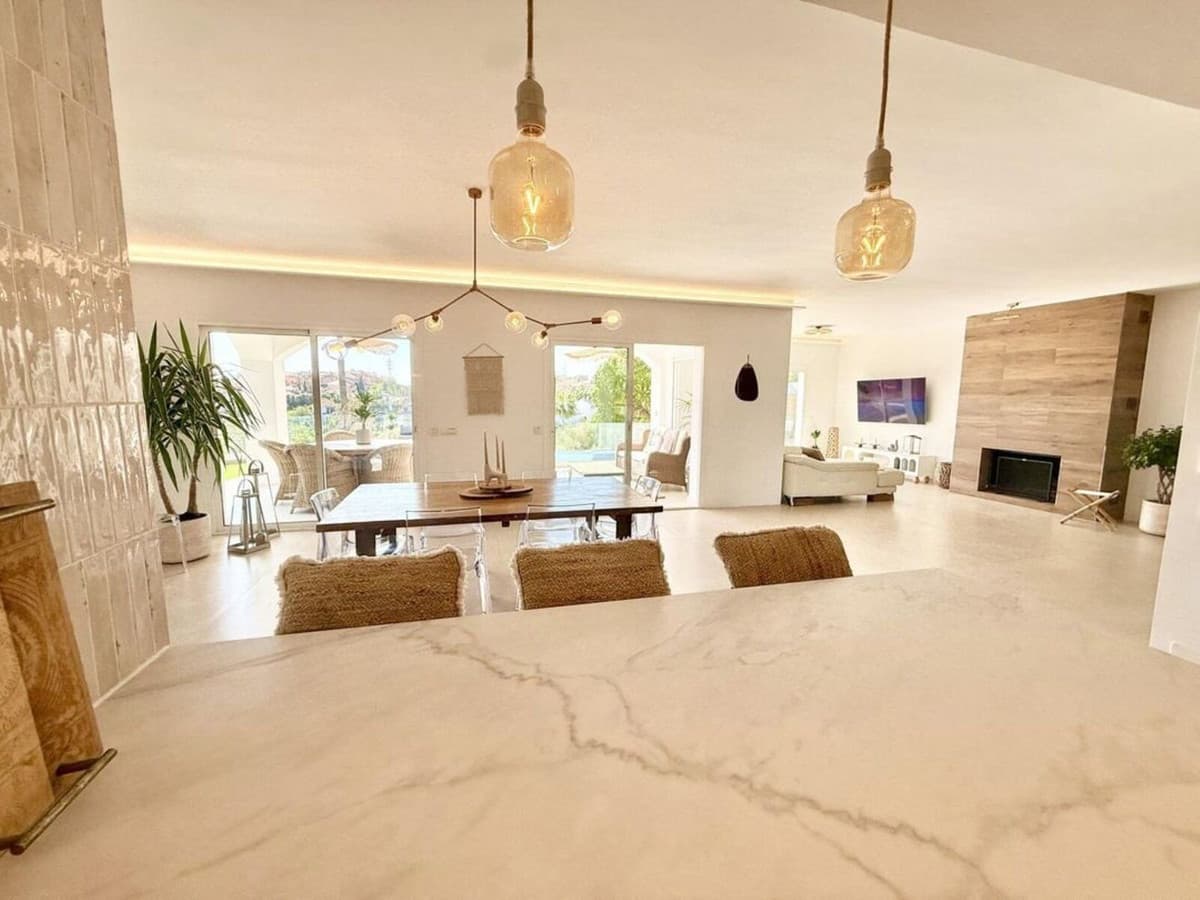 Detached Villa in Riviera del Sol — photo 8 of 10
