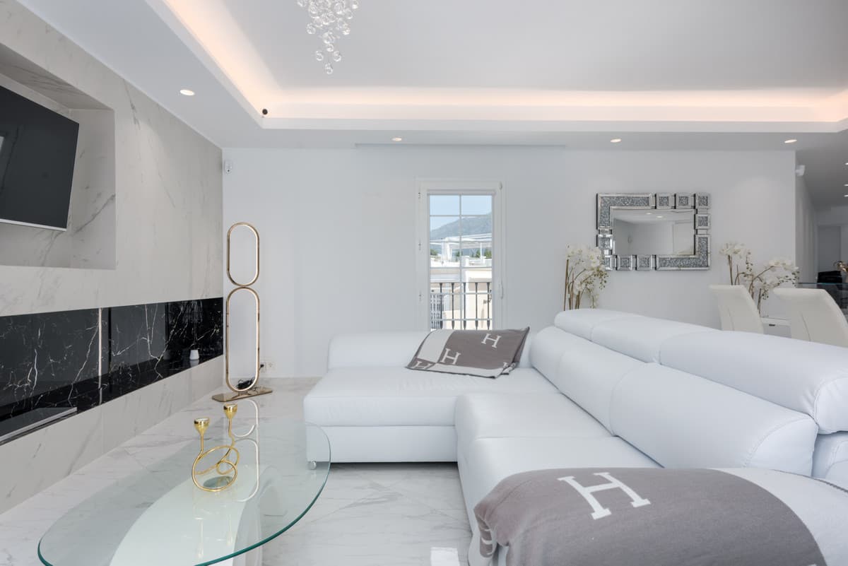 Townhouse in Nueva Andalucía — photo 4 of 10