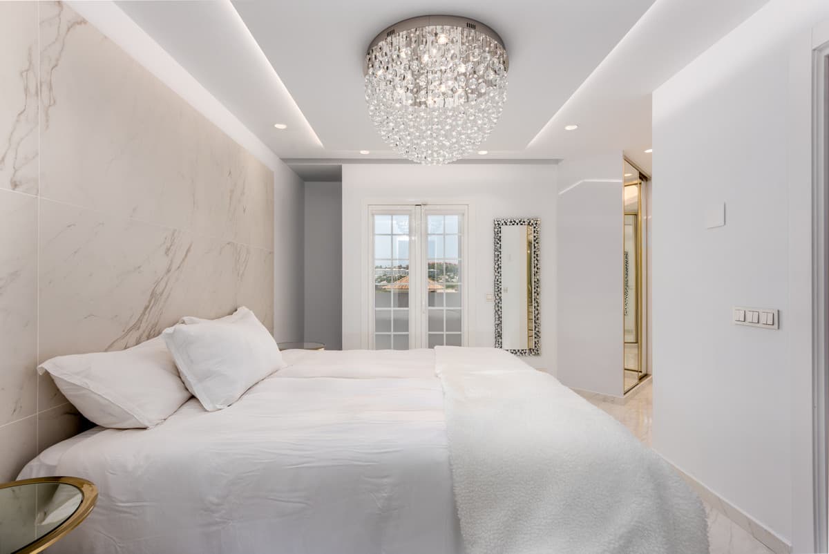 Townhouse in Nueva Andalucía — photo 8 of 10