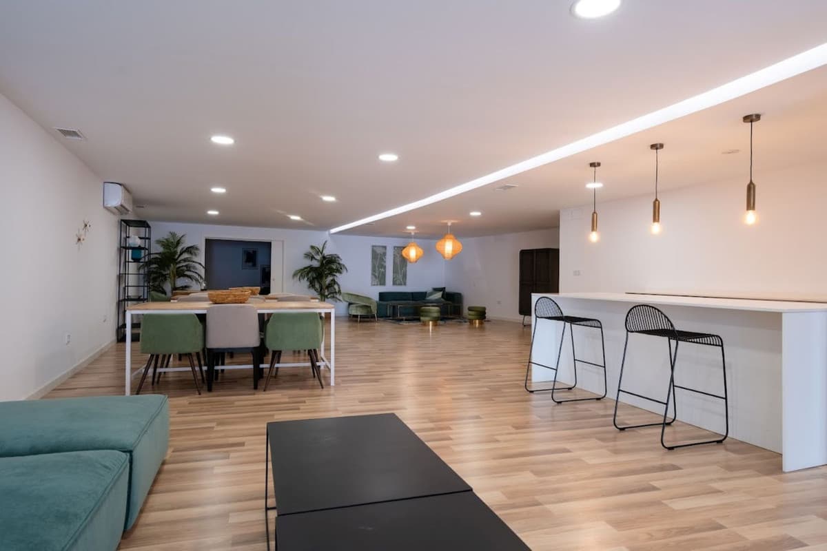 Middle Floor Apartment in Estepona — photo 4 of 10