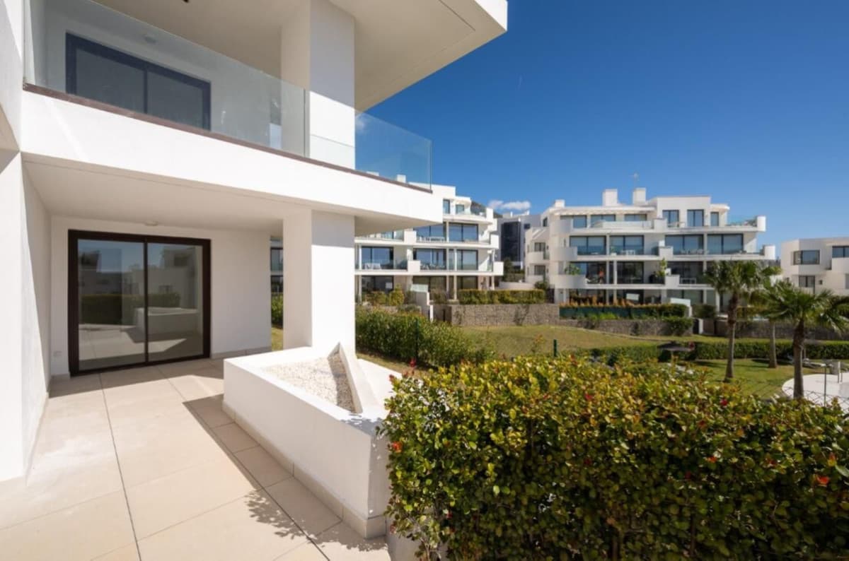 Ground Floor Apartment in Fuengirola — photo 3 of 10