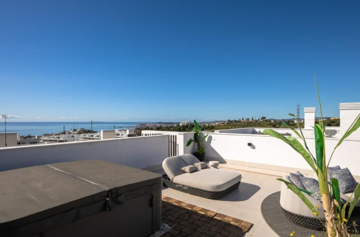 Penthouse in Fuengirola — photo 2 of 10