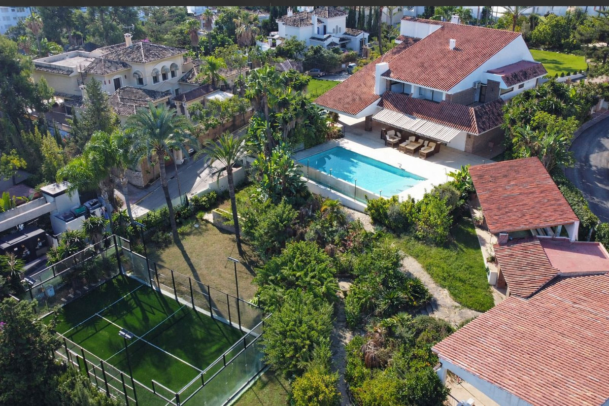 Detached Villa in Puerto Banús — photo 8 of 10
