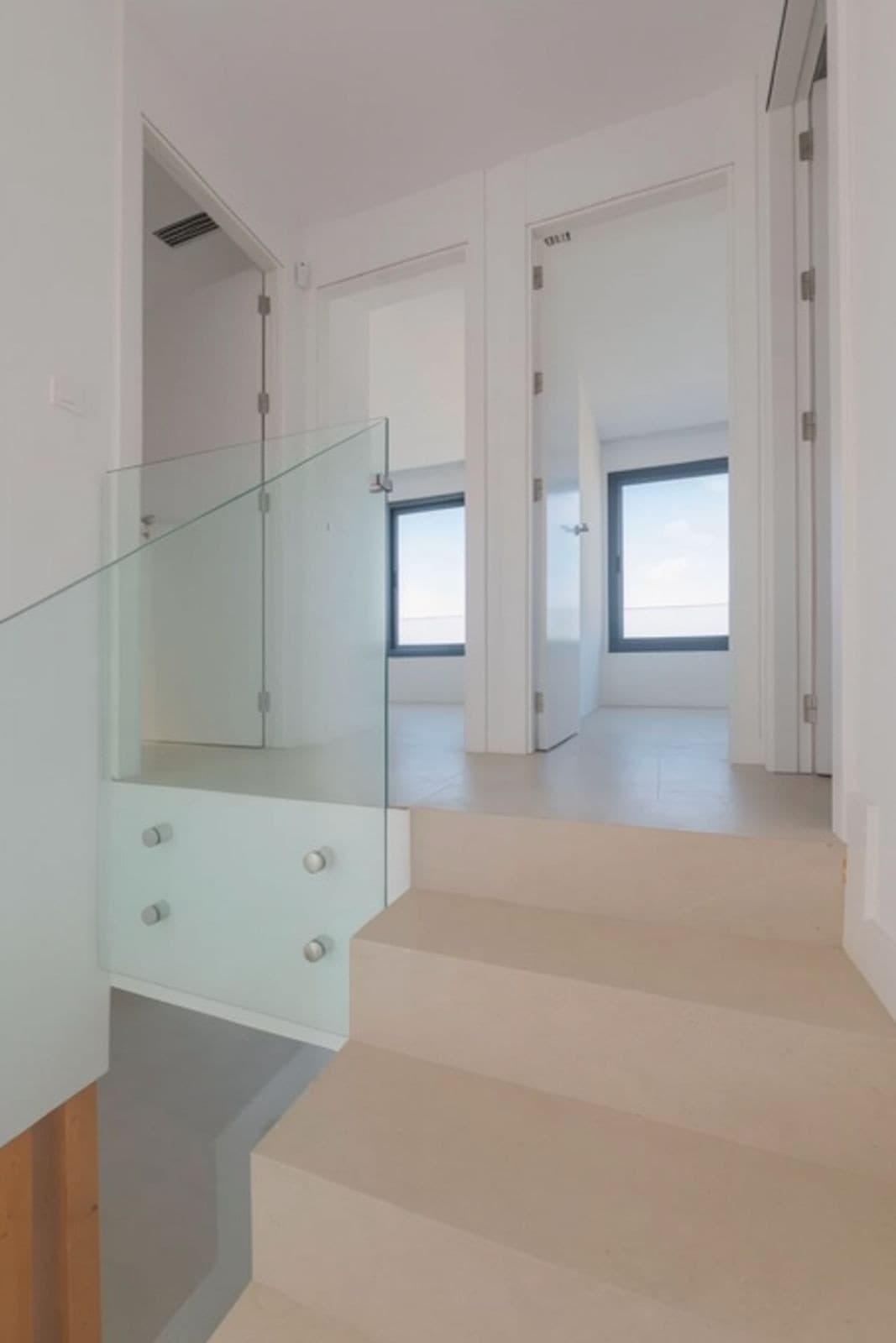 Detached Villa in Estepona — photo 4 of 10