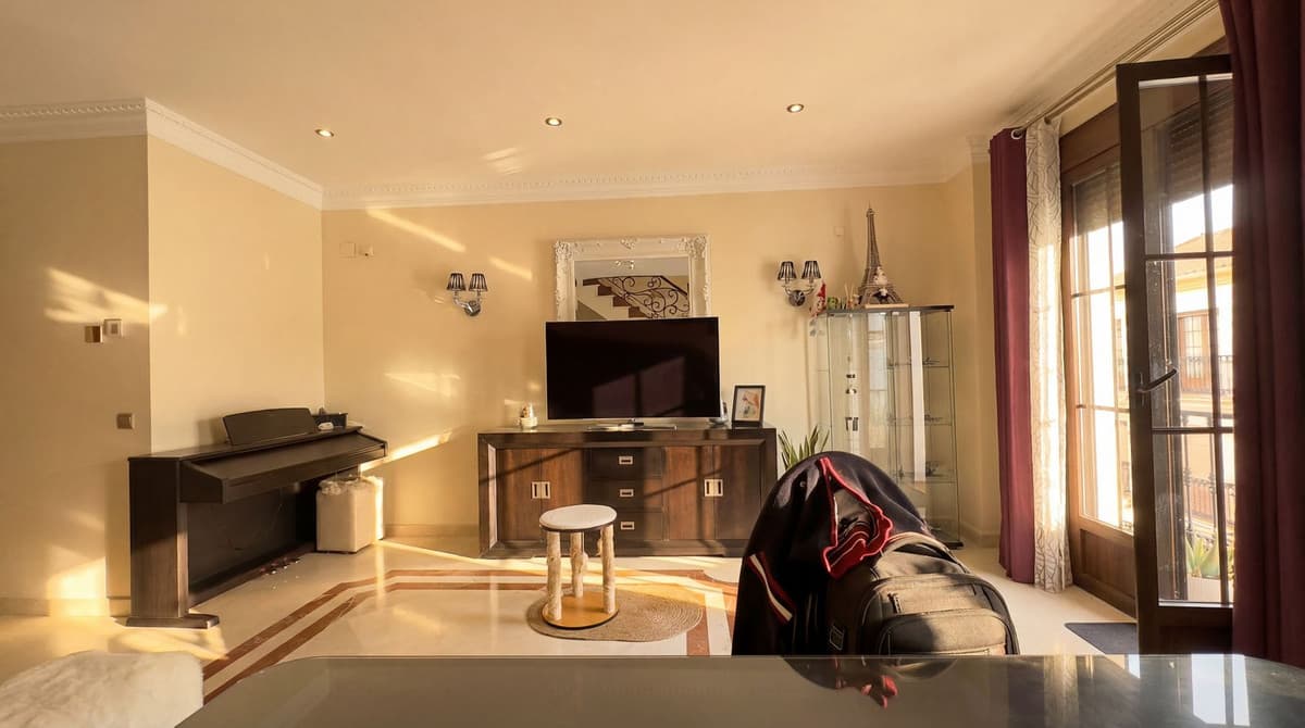 Penthouse Duplex in Ronda — photo 10 of 10