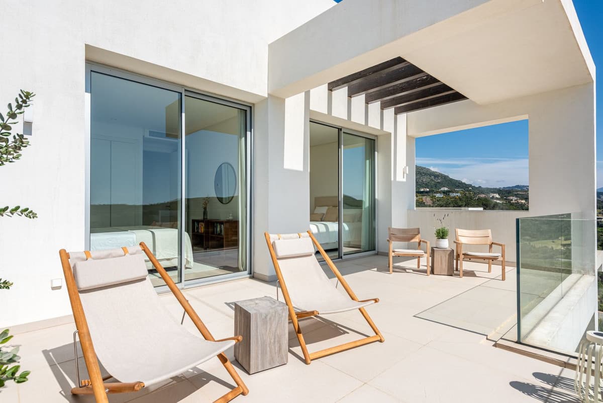 Penthouse Duplex in Benahavís — photo 7 of 10