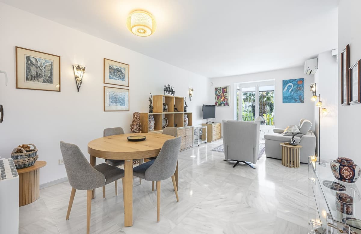 Townhouse in Marbella — photo 7 of 10