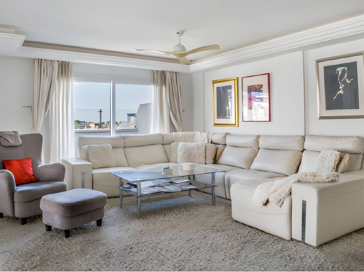 Penthouse in La Campana — photo 10 of 10