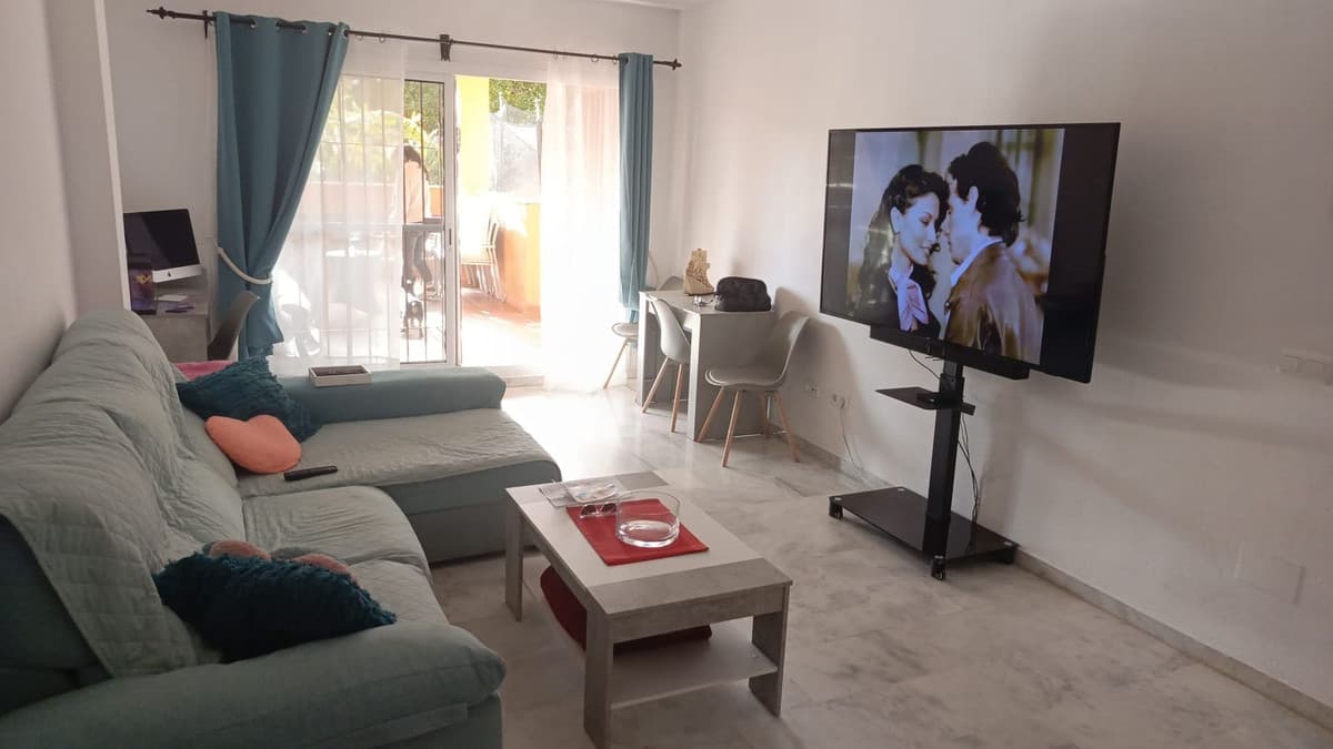 Ground Floor Apartment in Marbella — photo 4 of 10