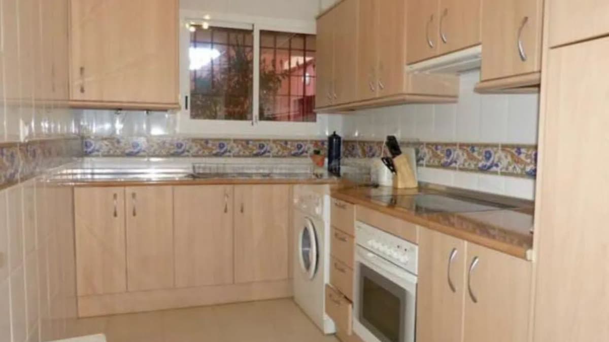 Ground Floor Apartment in Marbella — photo 5 of 10