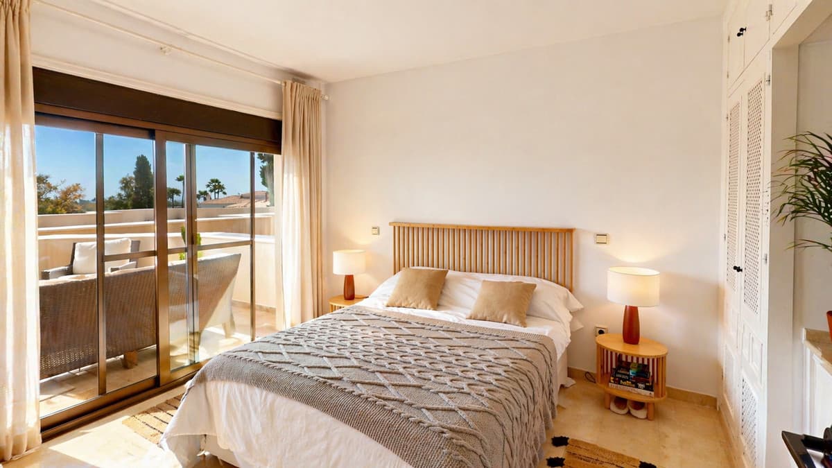 Middle Floor Apartment in Atalaya — photo 3 of 10