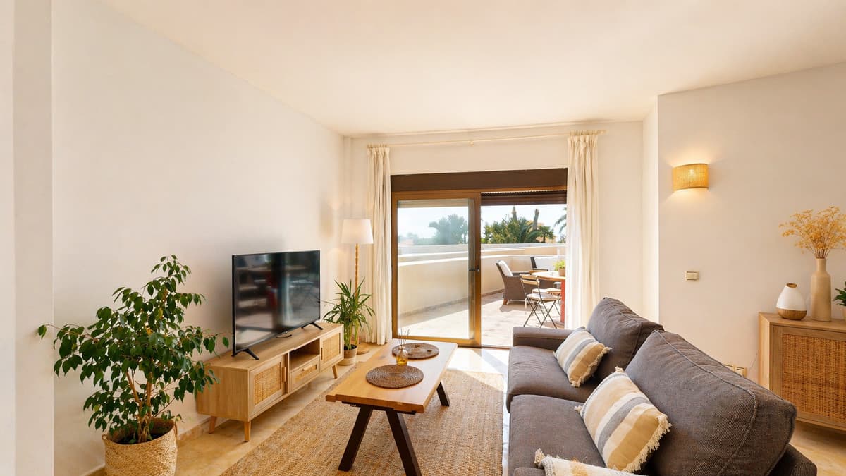 Middle Floor Apartment in Atalaya — photo 4 of 10
