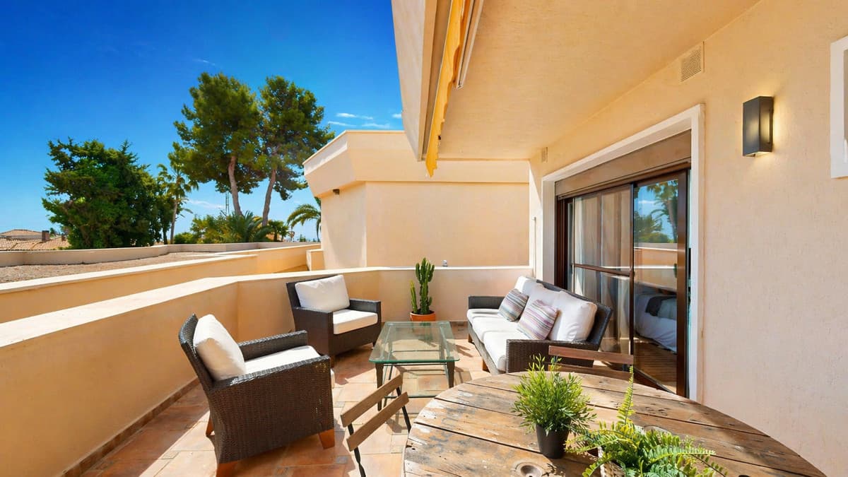 Middle Floor Apartment in Atalaya — photo 9 of 10