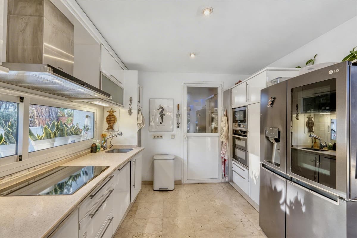 Detached Villa in New Golden Mile — photo 6 of 10