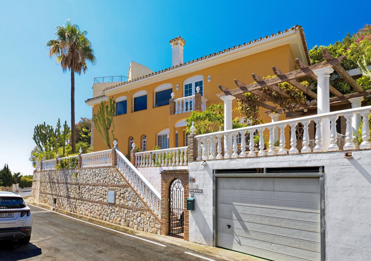Detached Villa in Torremuelle — photo 1 of 10