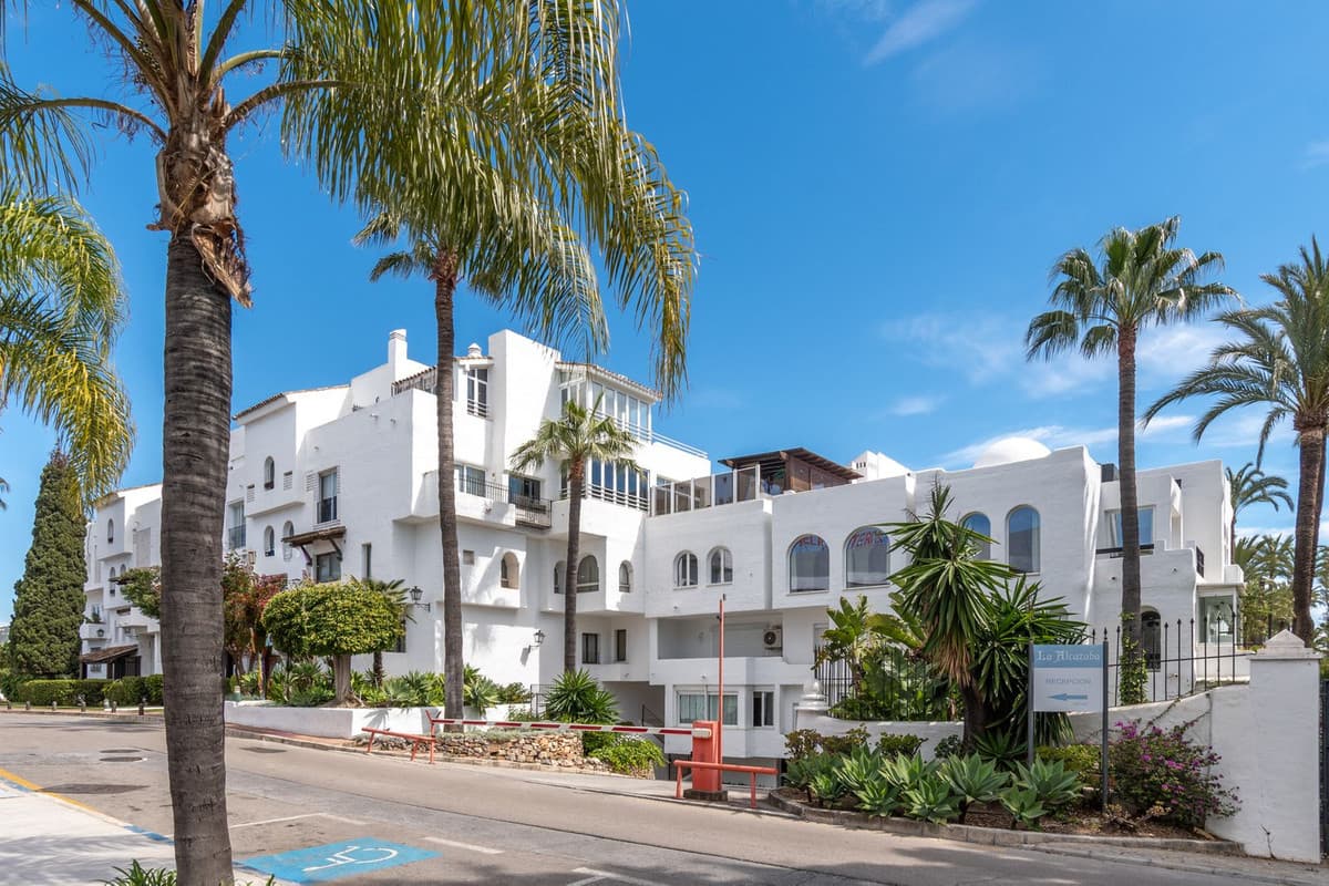 Penthouse Duplex in Puerto Banús — photo 8 of 10