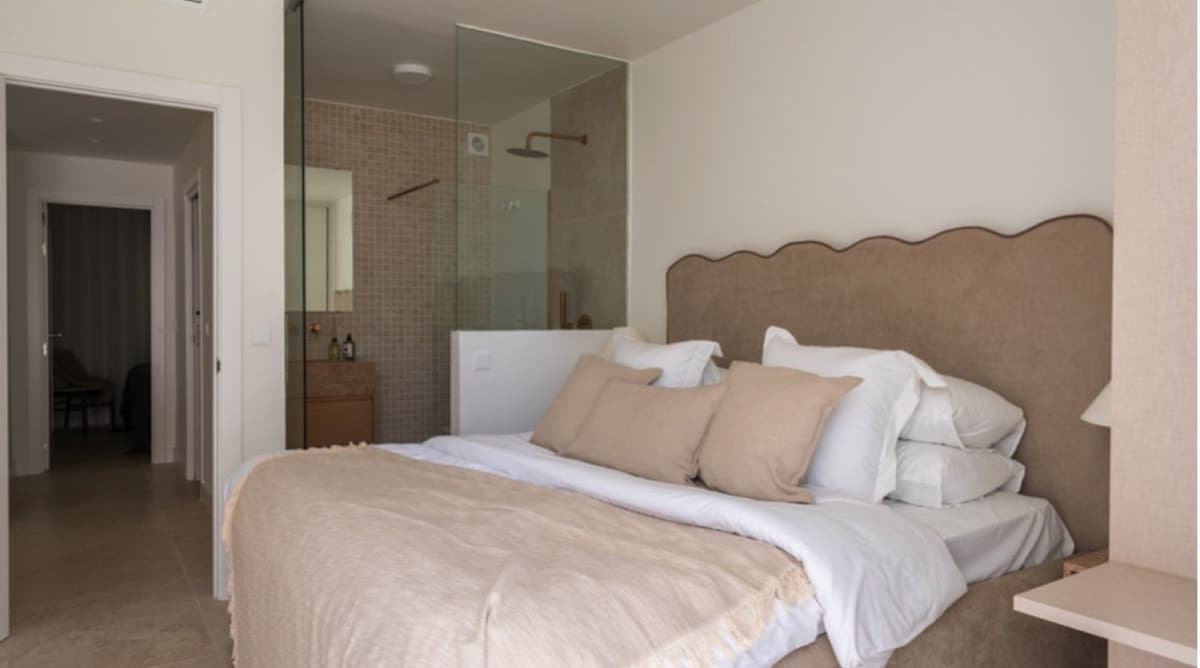 Ground Floor Apartment in La Quinta — photo 6 of 10