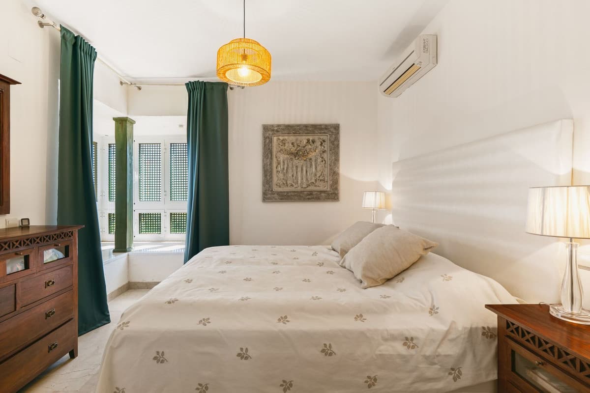 Top Floor Apartment in Calahonda — photo 7 of 10