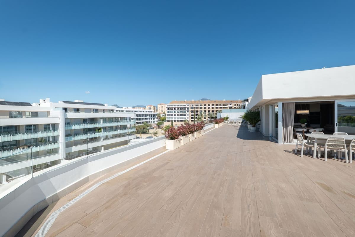 Penthouse in San Pedro de Alcántara — photo 7 of 10