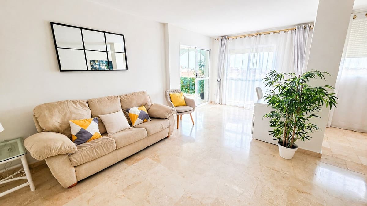 Middle Floor Apartment in Atalaya — photo 6 of 10