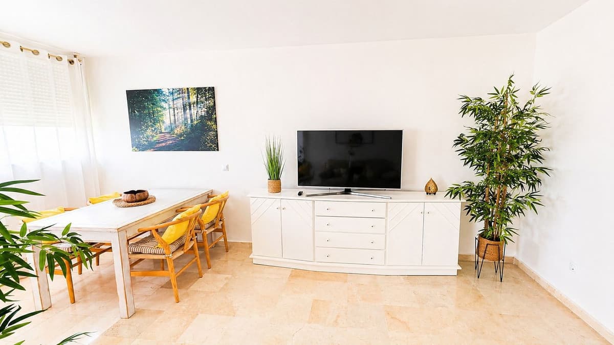 Middle Floor Apartment in Atalaya — photo 9 of 10