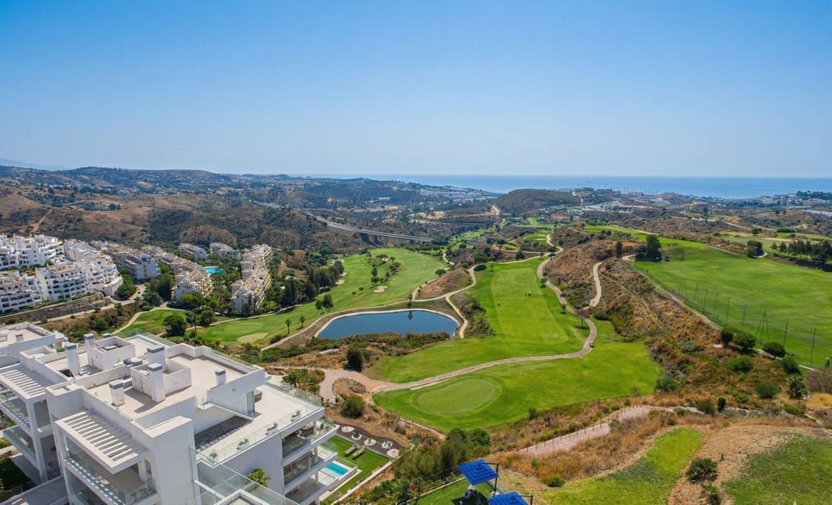 Penthouse in Mijas — photo 1 of 10