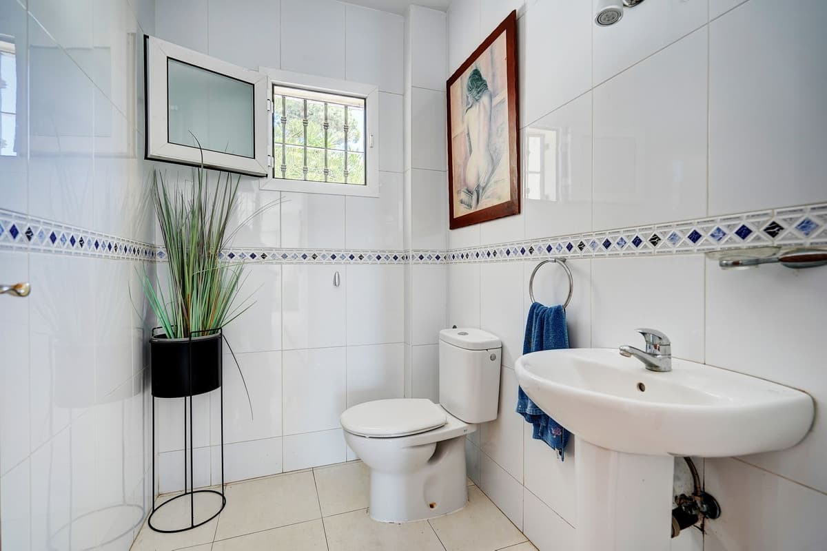 Detached Villa in Torreblanca — photo 8 of 10