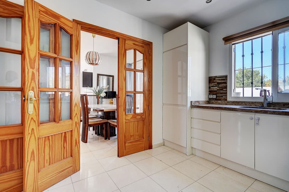 Detached Villa in Torreblanca — photo 9 of 10