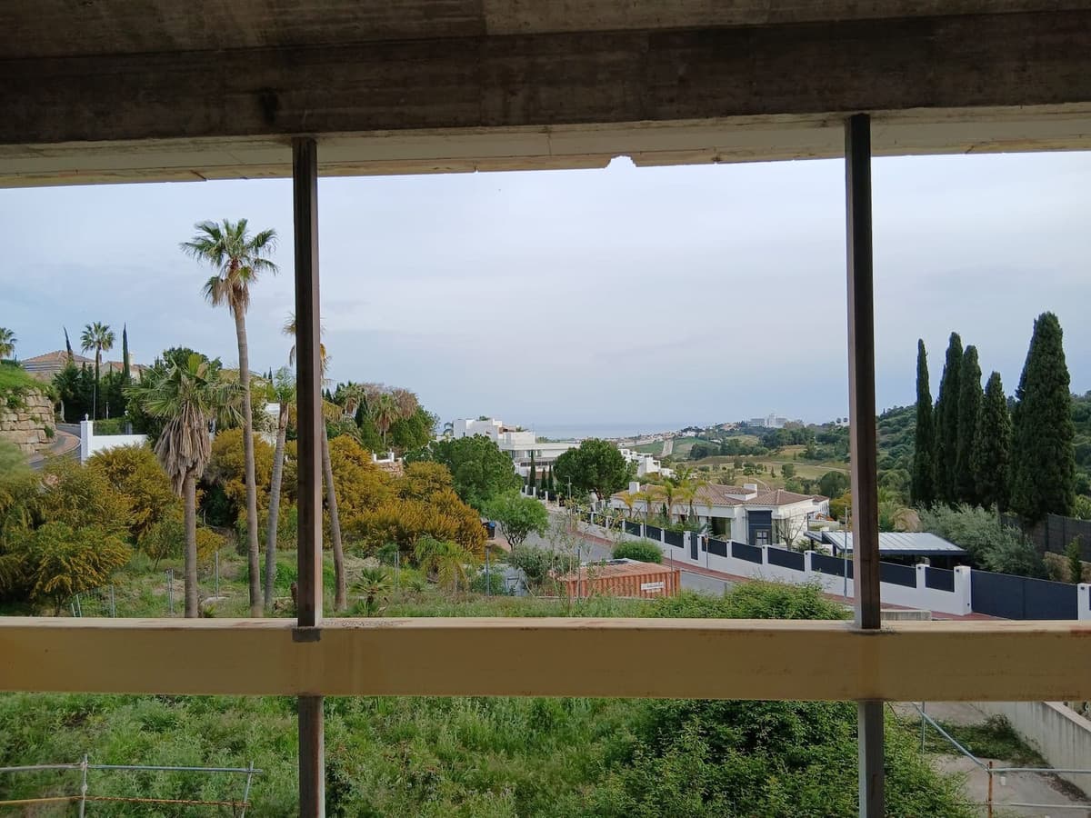 Residential Plot in Benahavís — photo 2 of 10