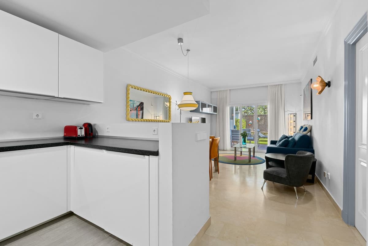 Ground Floor Apartment in Nueva Andalucía — photo 6 of 10