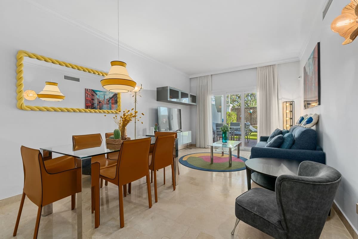 Ground Floor Apartment in Nueva Andalucía — photo 9 of 10