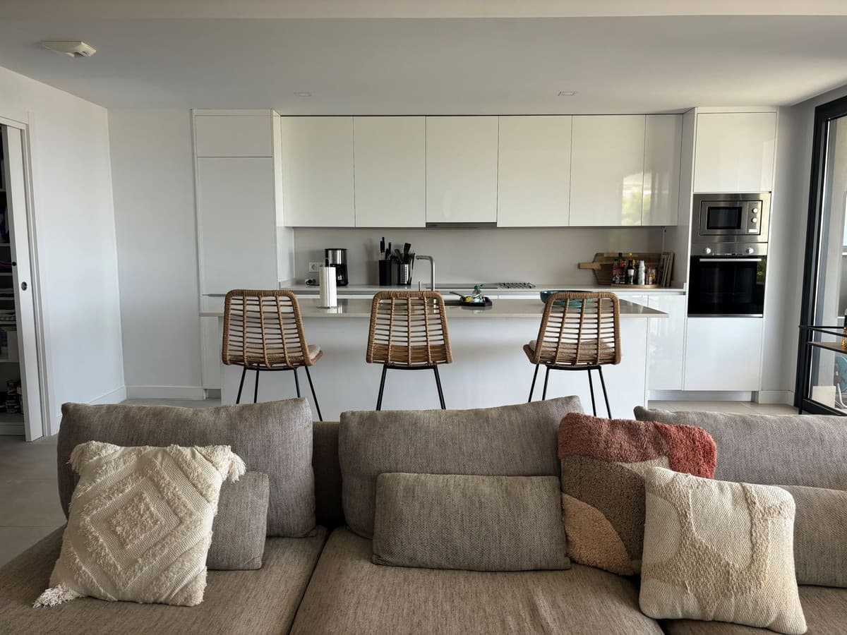 Middle Floor Apartment in Estepona — photo 10 of 10