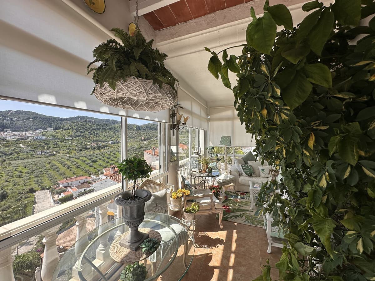 Detached Villa in Monda — photo 8 of 10