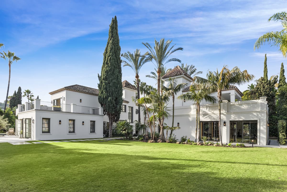 Detached Villa in Nueva Andalucía — photo 7 of 10
