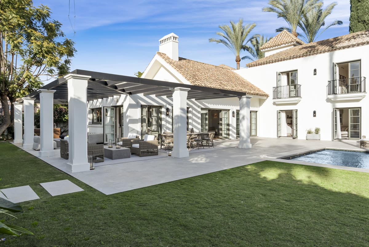 Detached Villa in Nueva Andalucía — photo 8 of 10