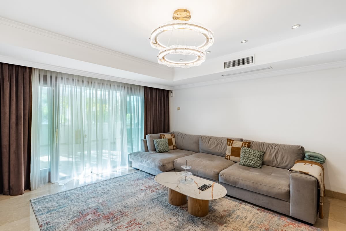 Ground Floor Apartment in The Golden Mile — photo 5 of 10
