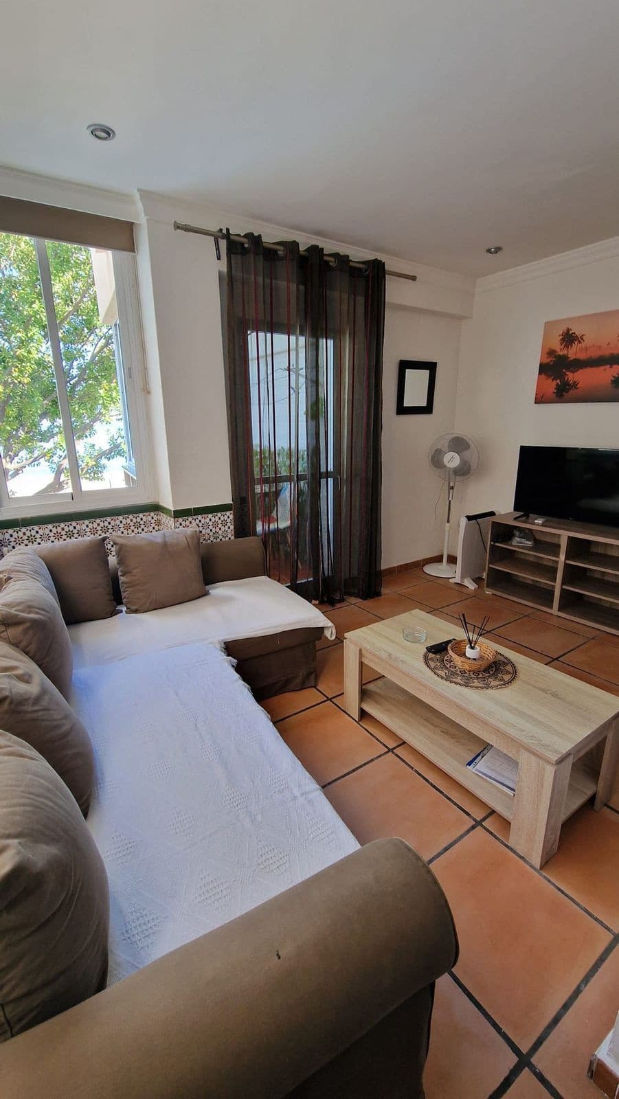 Middle Floor Apartment in Estepona — photo 10 of 10