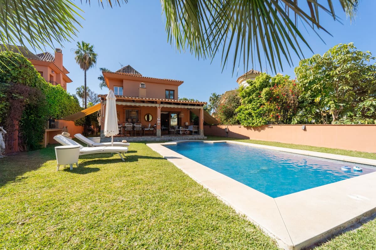 Detached Villa in Mijas Costa — photo 4 of 10