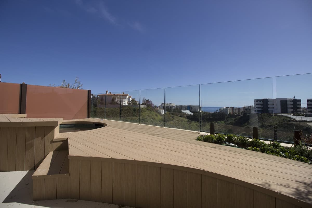 Middle Floor Apartment in Fuengirola — photo 4 of 10