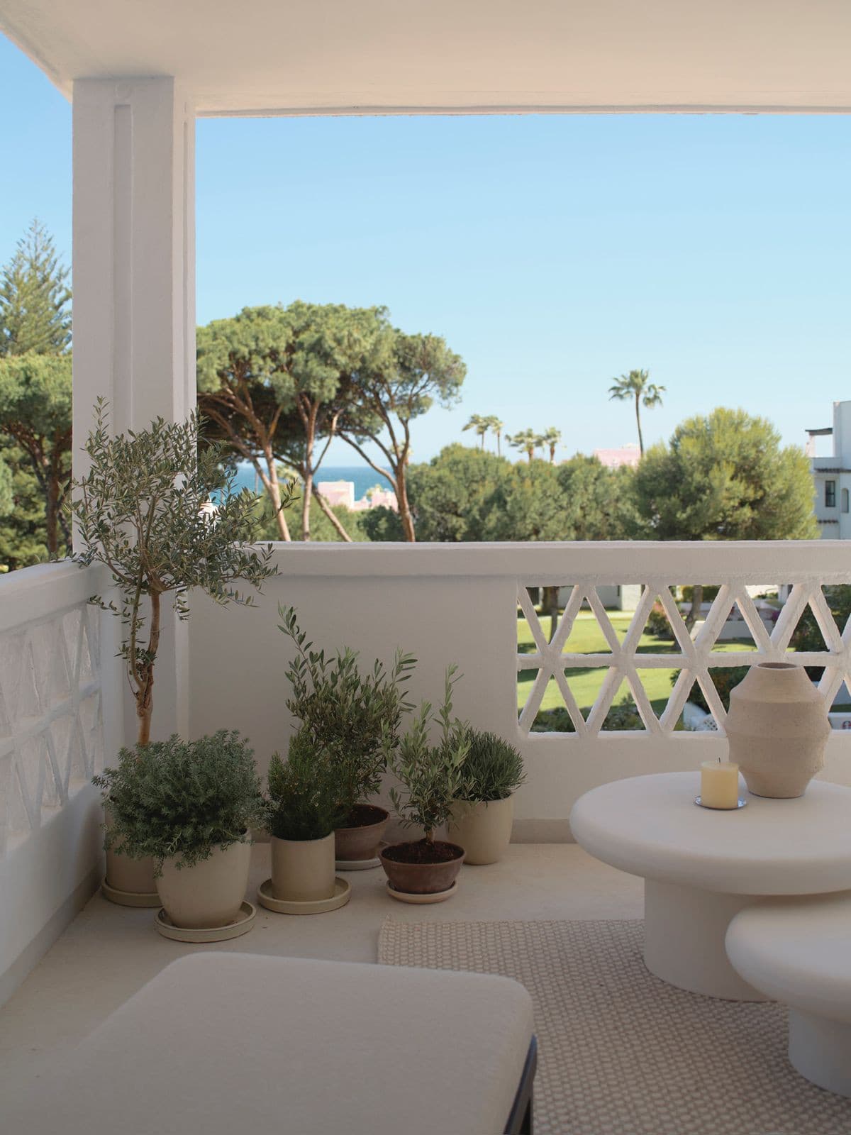 Middle Floor Apartment in Puerto Banús — photo 4 of 10