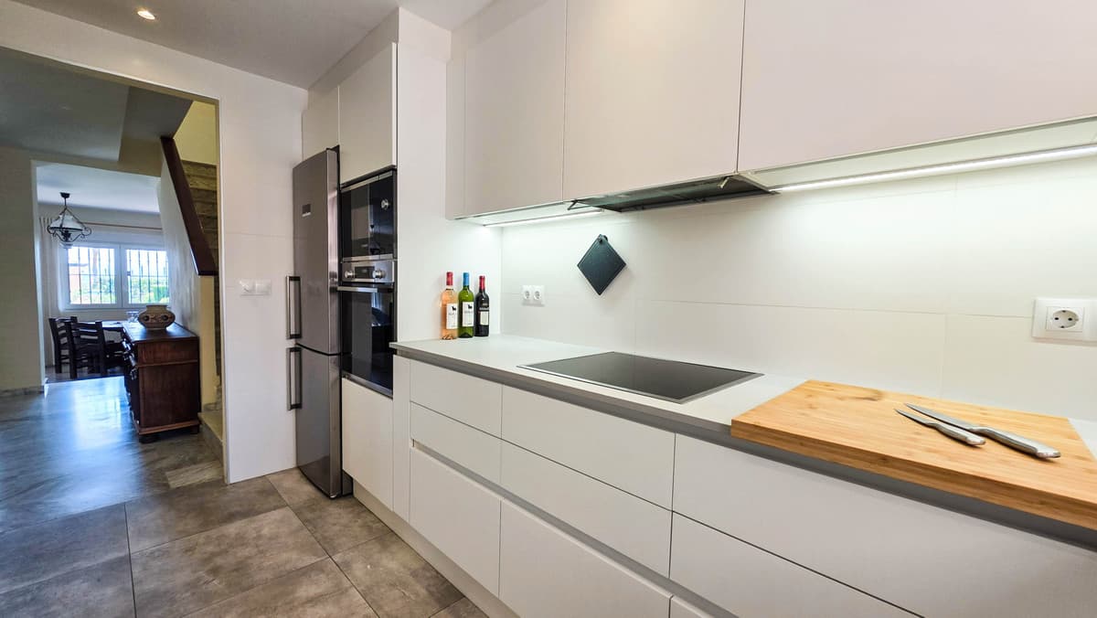 Townhouse in Manilva — photo 6 of 10
