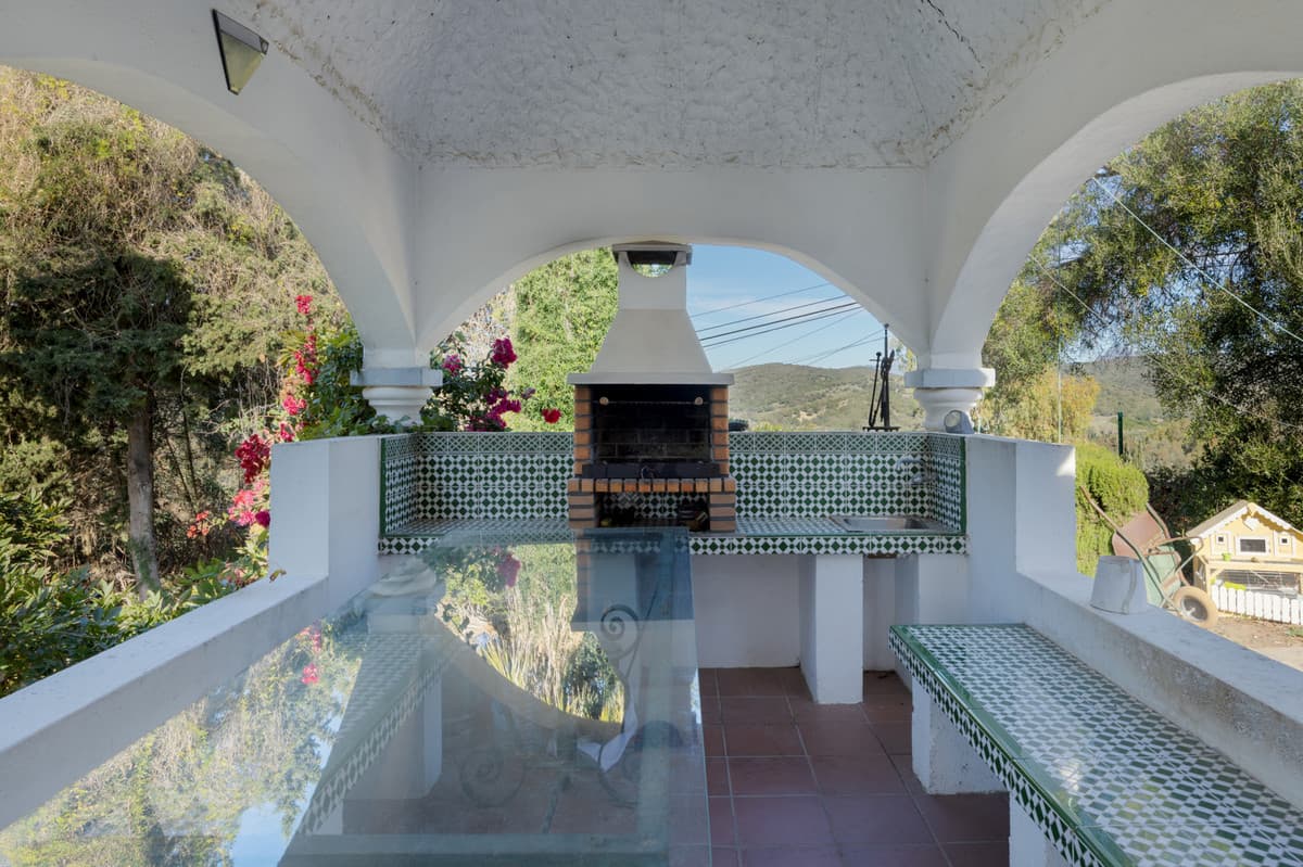 Detached Villa in San Enrique — photo 3 of 10