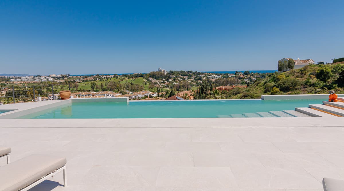 Detached Villa in Benahavís — photo 5 of 10