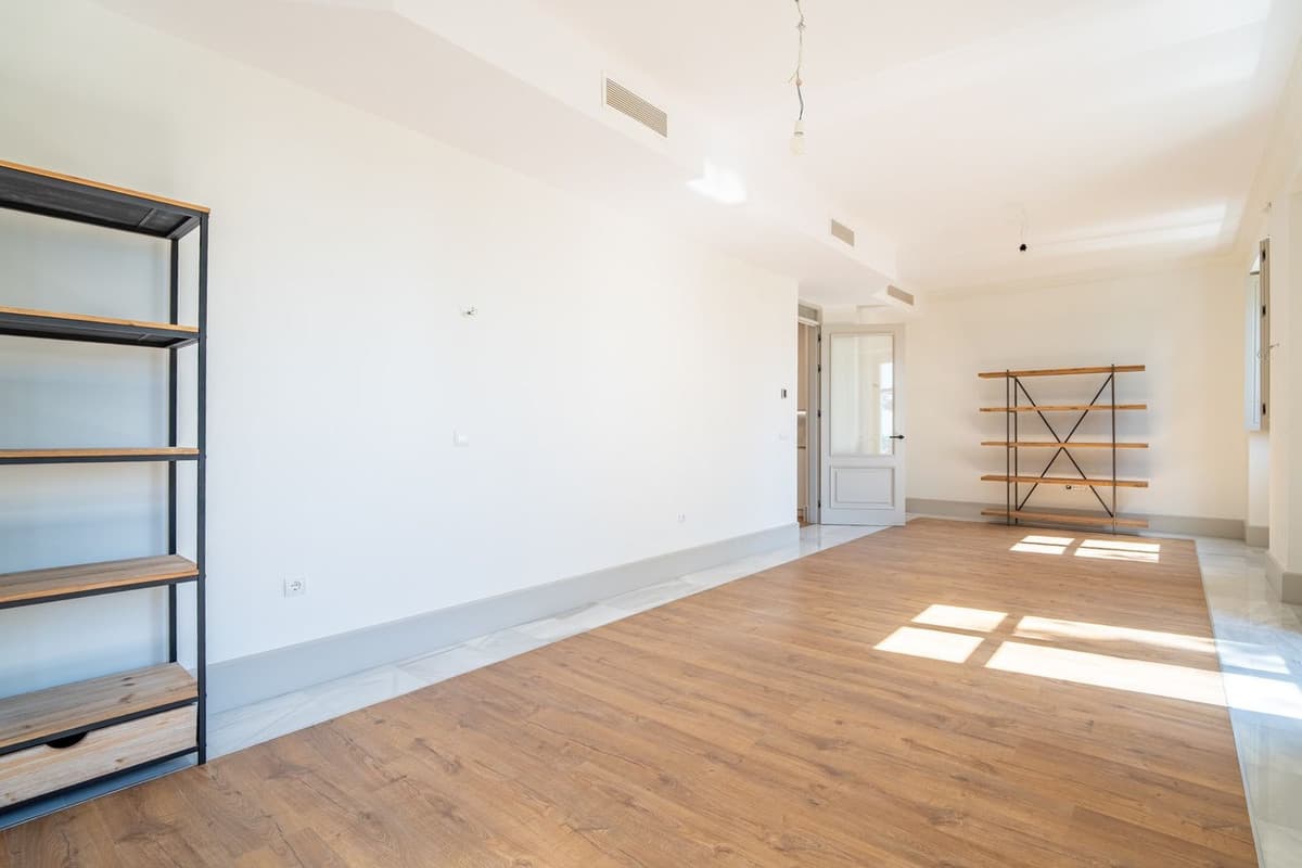 Penthouse Duplex in Monte Sancha — photo 2 of 10
