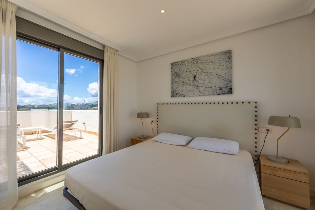 Penthouse in Estepona — photo 6 of 10