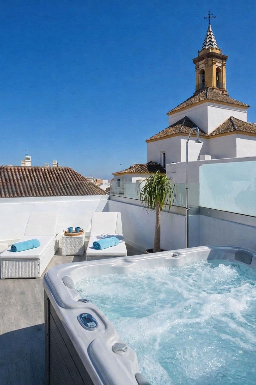 Townhouse in Estepona — photo 2 of 10