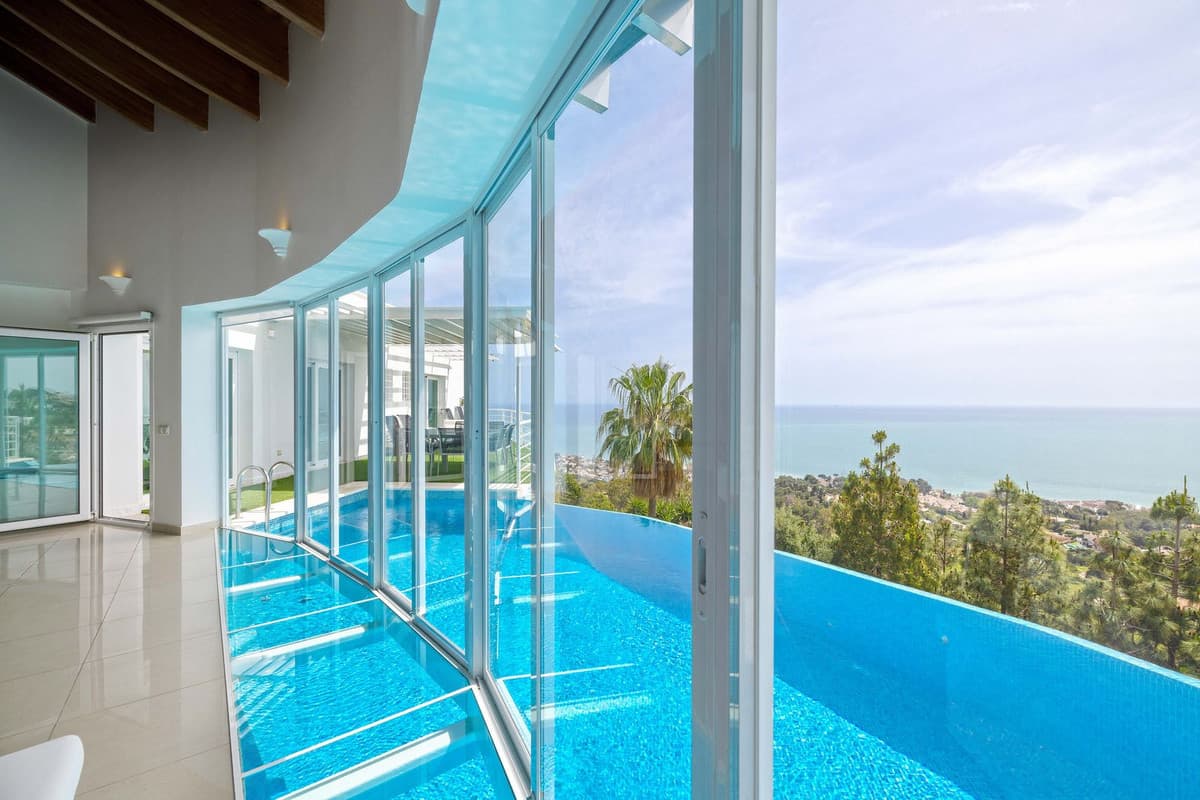 Detached Villa in Benalmadena Costa — photo 3 of 10